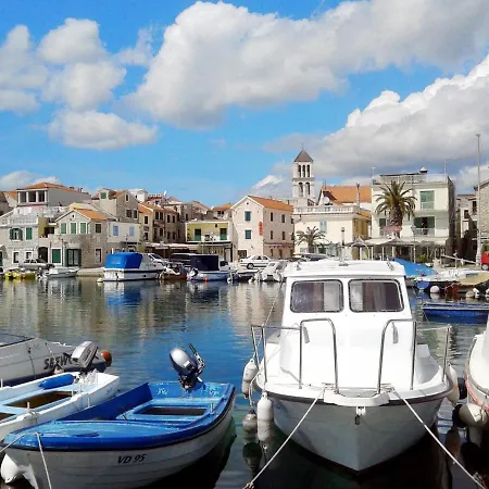 Antonio By Interhome